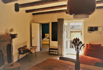 A C   balade in Design has Balcony rooms