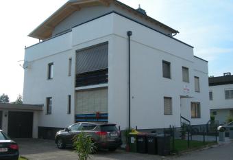 Paul s Home has Balcony rooms