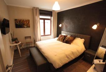 B&B Sablon Antwerp has Balcony rooms