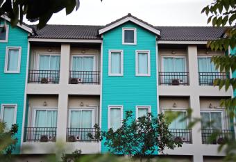 Green Apple Villa has Balcony rooms