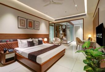 Saltstayz Trinity - Chandigarh Mohali has Balcony rooms