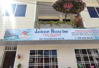 Jackson House Inn has Balcony rooms