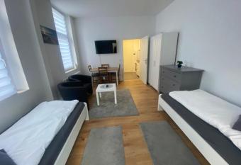 City-Apartment in Krefeld n  he Helios has Balcony rooms