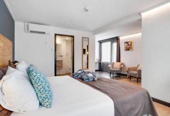 Hotel Bieze has Balcony rooms