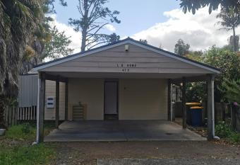 LD Home has rooms with a private hot tub
