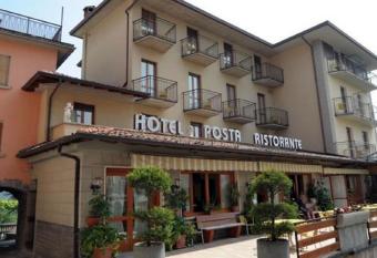 Hotel Posta has Balcony rooms