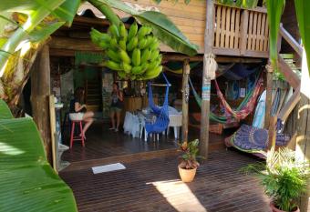 Guarda Encantada Surf Hostel has Balcony rooms