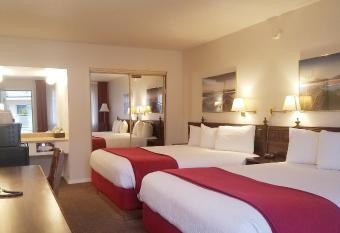 Sovana Inn allows 18 year olds to book a room