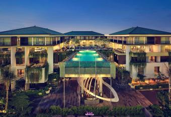 Mercure Bali Legian has Balcony rooms