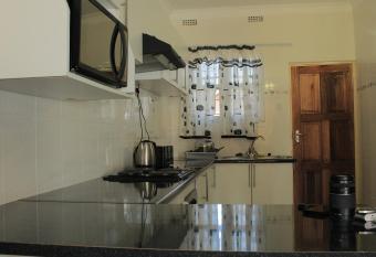 Asante Apartments has Balcony rooms