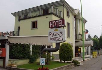 Hotel Ristorante Regina has Balcony rooms