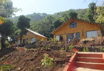 I-Camp Resort allows 18 year olds to book a room