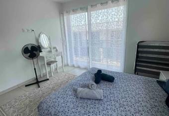 Superbe appart proche de SKI has Balcony rooms