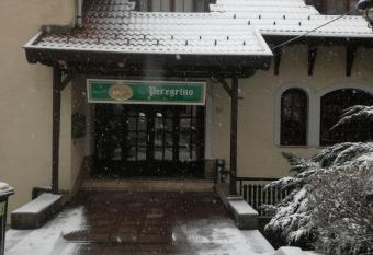 Peregrino Panzi   has Balcony rooms