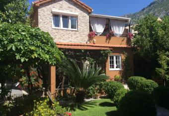 Apartments Bajkovic has Balcony rooms