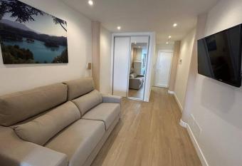 Brand new studio apartment near Caminito del Rey has Balcony rooms