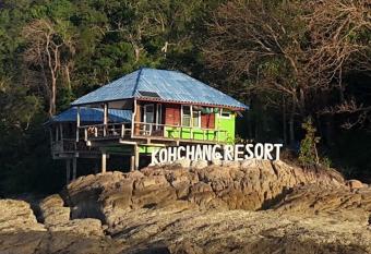 KohChangResortRanong has Balcony rooms