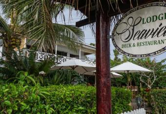 Seaview Lodge and Restaurant has Balcony rooms