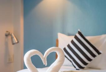 Tiya House Rooms & Cafe has Balcony rooms