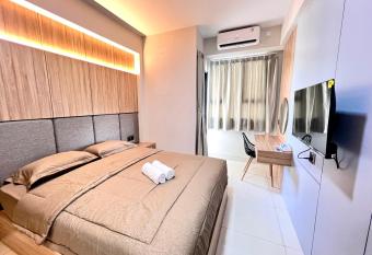 Studio Unit in Baloi Apartment - Pool View Free WIFI Smart Tv has Balcony rooms