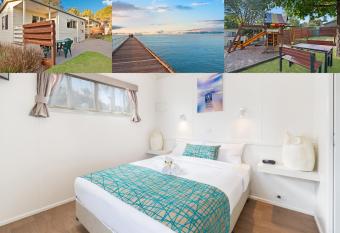 Kanasta Caravan Park has Balcony rooms