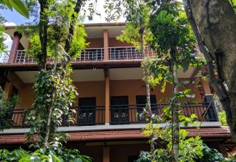 Rest In Nature has Balcony rooms