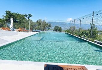 Lago San Crist  bal Suites has Balcony rooms