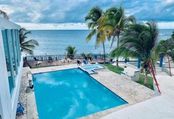 Ventanas al Atlantico 101 has Balcony rooms