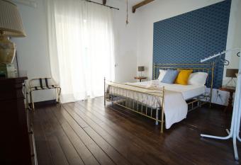 Cittadella Rooms allows 18 year olds to book a room
