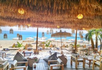 Tonsak Resort has Balcony rooms