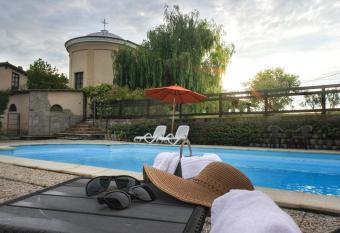 Azienda Agricola Tenuta del Barone has Balcony rooms
