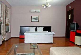 Hotel Berito has Balcony rooms