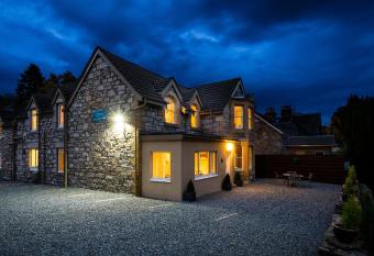 Derrybeg Bed and Breakfast allows 18 year olds to book a room