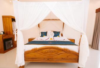 Kelingking Paradise Suites Villa has Balcony rooms