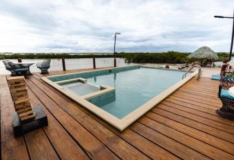 Lina Point has Balcony rooms