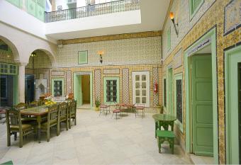 Dar Ya allows 18 year olds to book a room