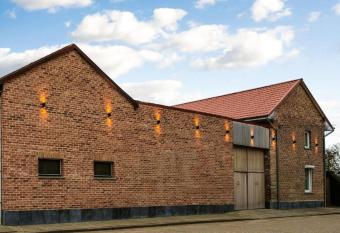 Hoeve Hofgaarde has Balcony rooms