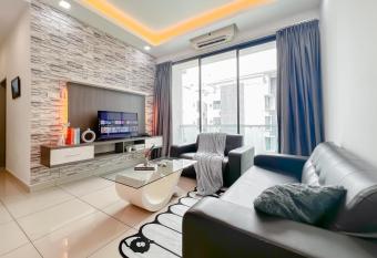 USJ One Park by Manhattan Group has Balcony rooms