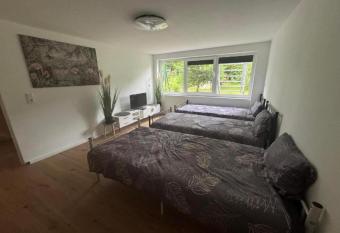 Monteurwohnung Koeln- R  srath has Balcony rooms