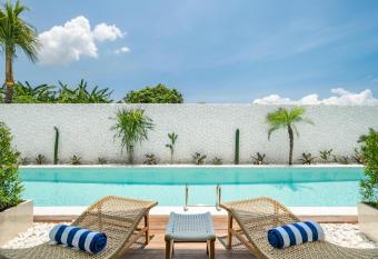 Baliterraneo Boutique Resort has Balcony rooms