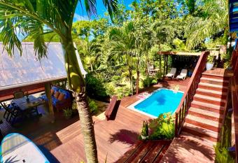 Ariki Bungalows allows 18 year olds to book a room