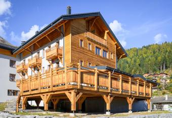 H  tel des Muverans has Balcony rooms