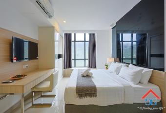 Ion Delement has Balcony rooms