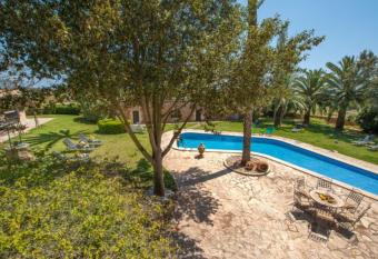 Suite Solana Es Llobets has Balcony rooms