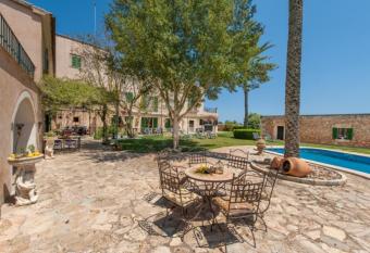 Suite Embat im Es Llobets has Balcony rooms