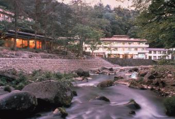 Gensenkan has Balcony rooms