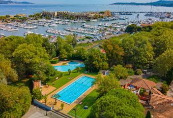 Marina H  tel Club has Balcony rooms