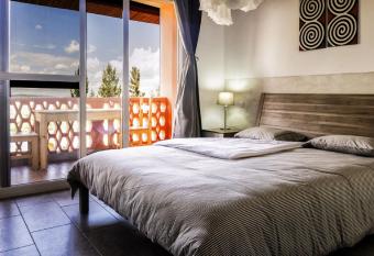 5 Swiss Hotel has Balcony rooms