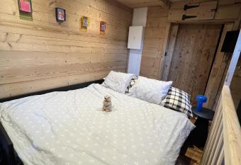 Petit Chalet Cosy - Samo  ns has Balcony rooms