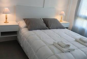 Departamento Montecarlo has Balcony rooms